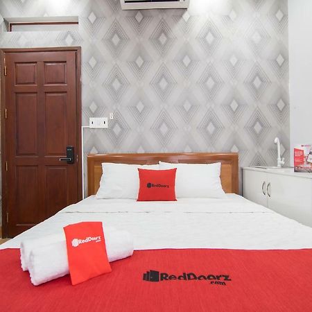 Reddoorz Plus @ Huynh Tan Phat Хошимин Экстерьер фото