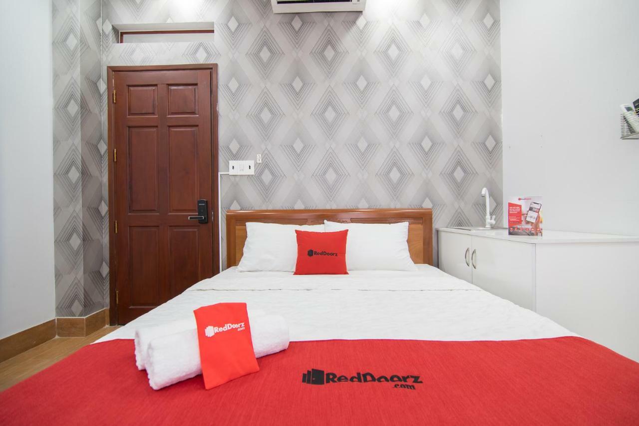 Reddoorz Plus @ Huynh Tan Phat Хошимин Экстерьер фото